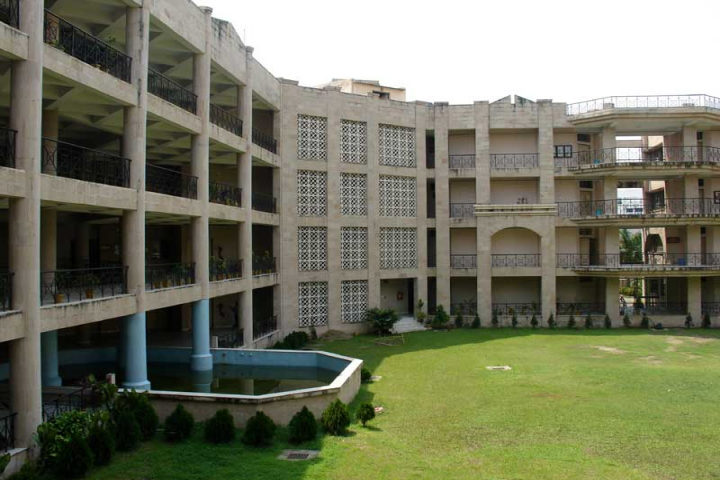 The West Bengal National University of Juridical Sciences, Kolkata Inside View of WB National University of Juridical Sciences Kolkata